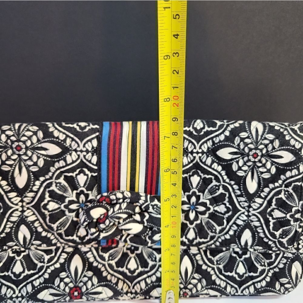 Vera Bradley Black & White Bag - Picture 8 of 9